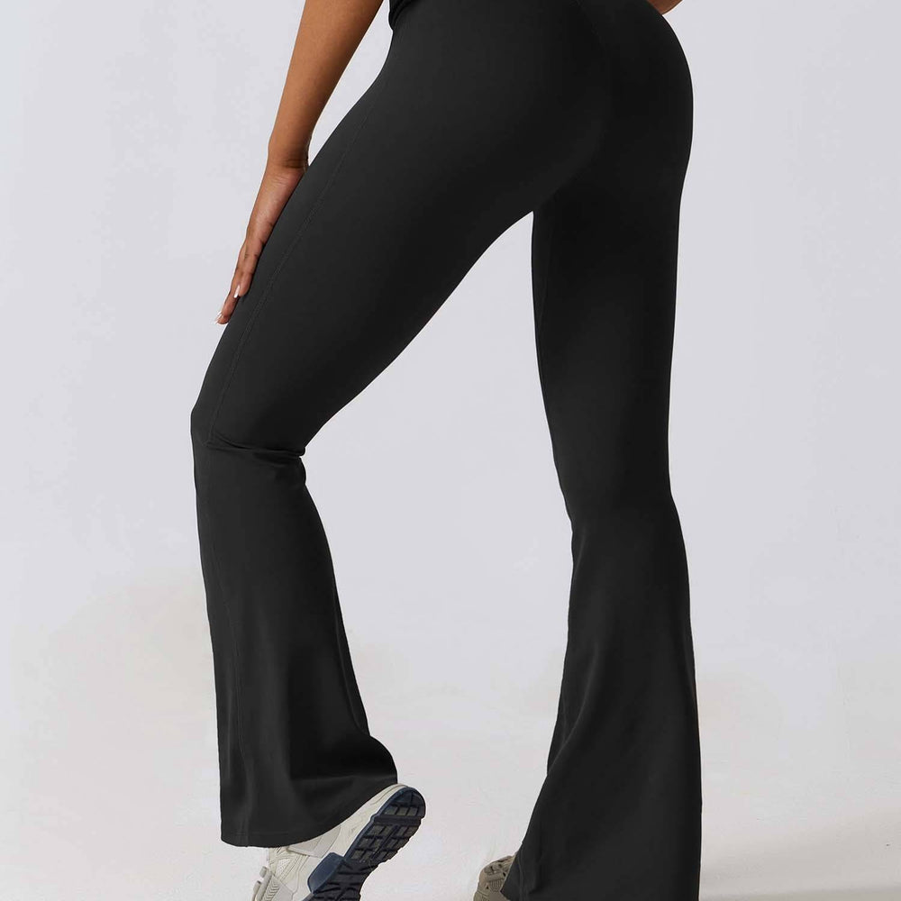 
                  
                    SkinzLine Halter Flared Jumpsuit 2-in-1 - SkinzLine
                  
                