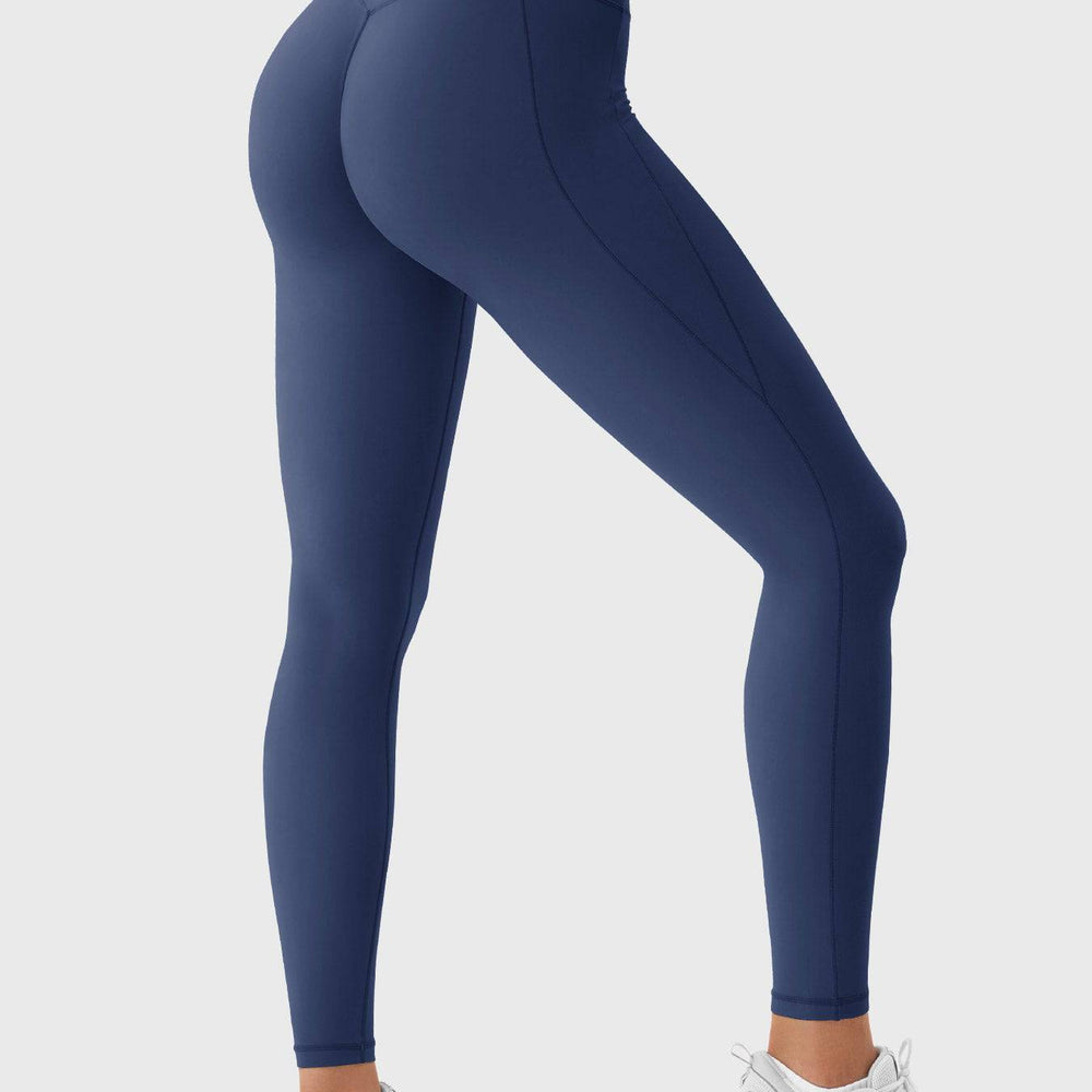 
                  
                    Dames 2-delige Sportset – Naadloze Legging & Cropped Top - SkinzLine
                  
                