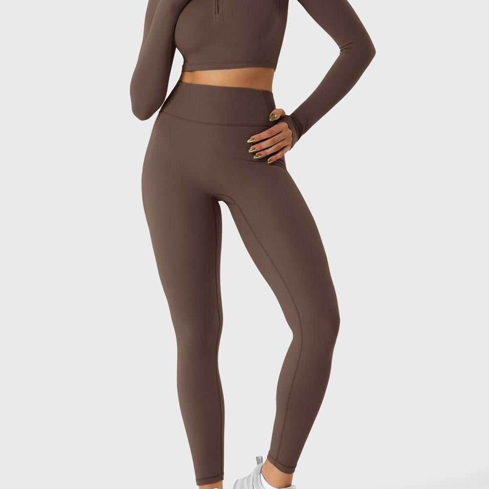 
                  
                    Dames 2-delige Sportset – Naadloze Legging & Cropped Top - SkinzLine
                  
                