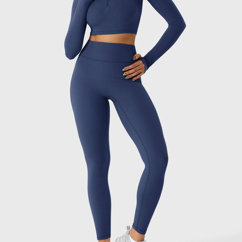 
                  
                    Dames 2-delige Sportset – Naadloze Legging & Cropped Top - SkinzLine
                  
                