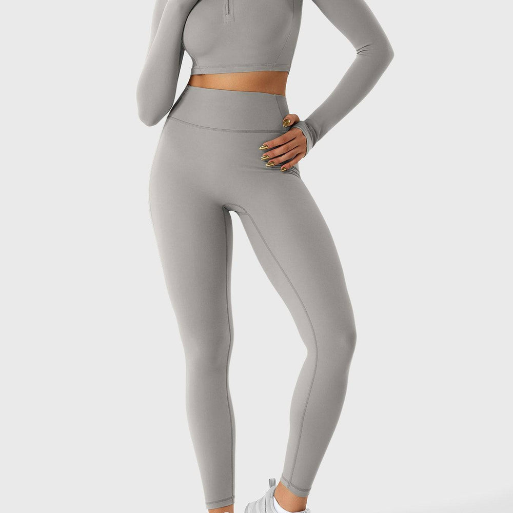 
                  
                    Dames 2-delige Sportset – Naadloze Legging & Cropped Top - SkinzLine
                  
                