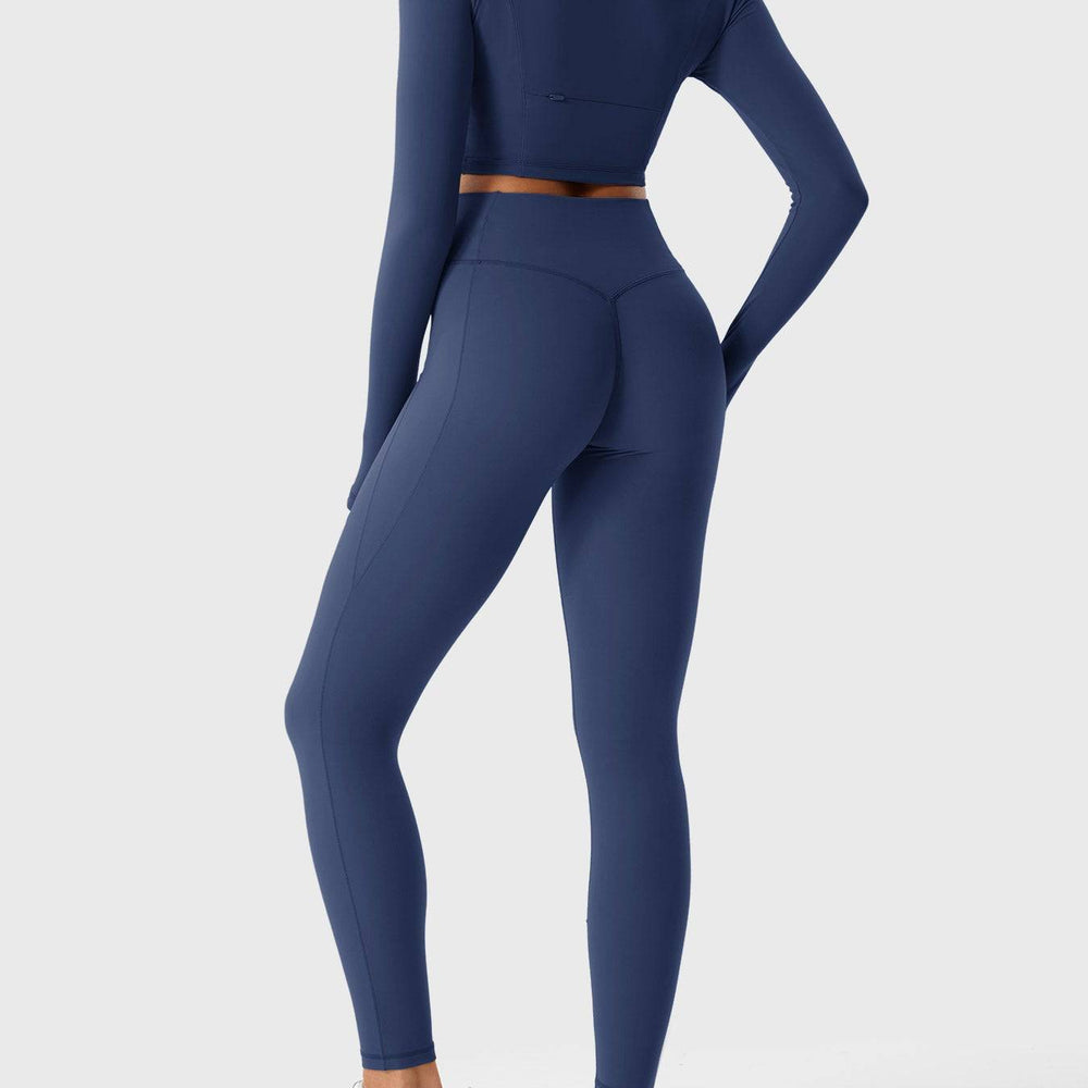 
                  
                    Dames 2-delige Sportset – Naadloze Legging & Cropped Top - SkinzLine
                  
                