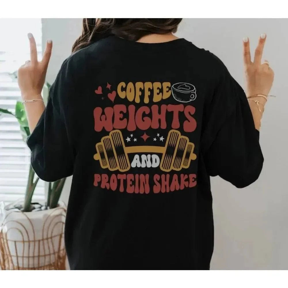 
                  
                    Oversized Sport T-shirt met Print – Fitnesskleding - SkinzLine
                  
                