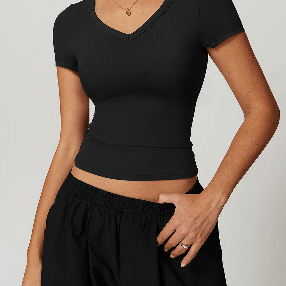 
                  
                    Dames Sport T-Shirt V-Hals – Sneldrogend - SkinzLine
                  
                