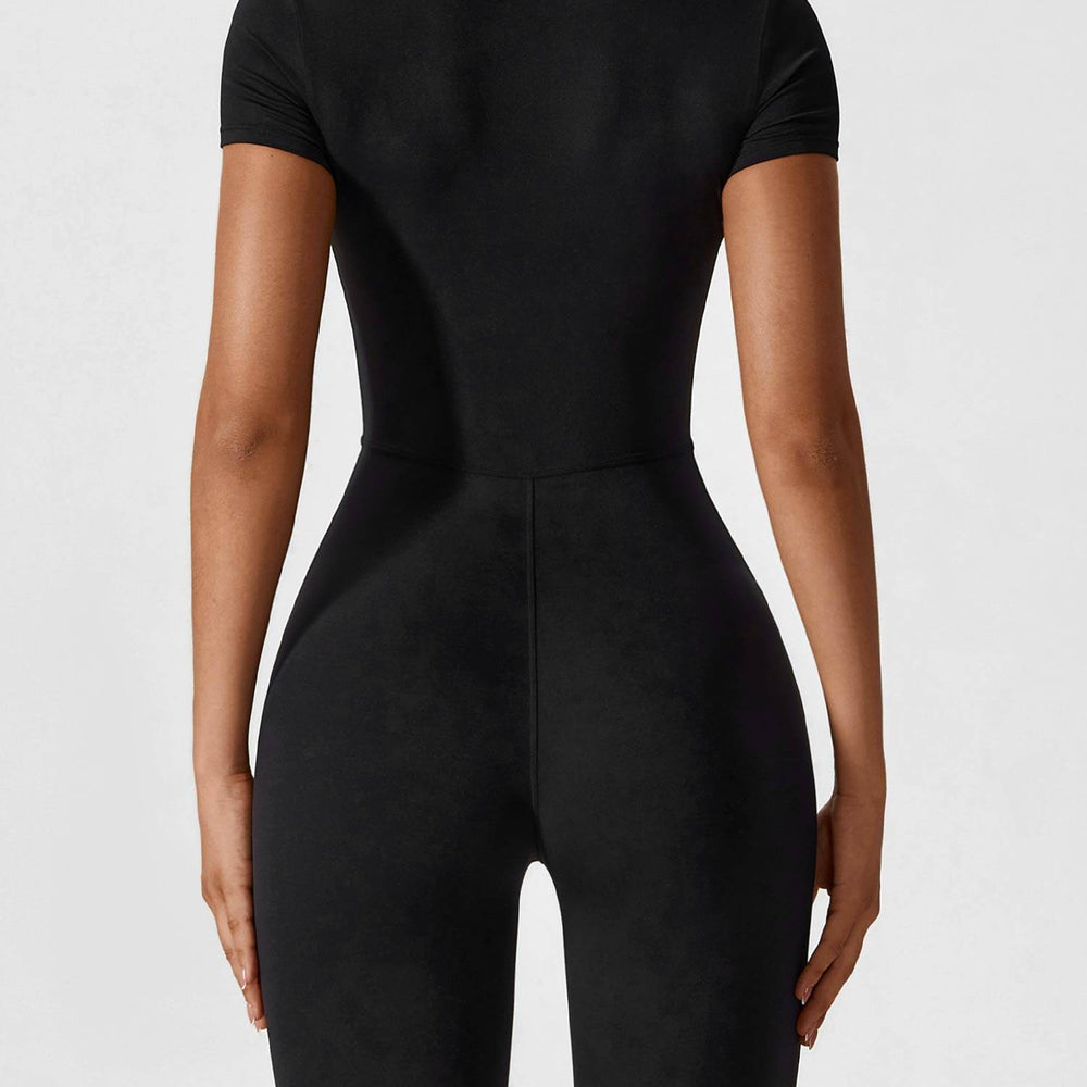 
                  
                    SkinzLine Korte Mouw Sport Jumpsuit - SkinzLine
                  
                