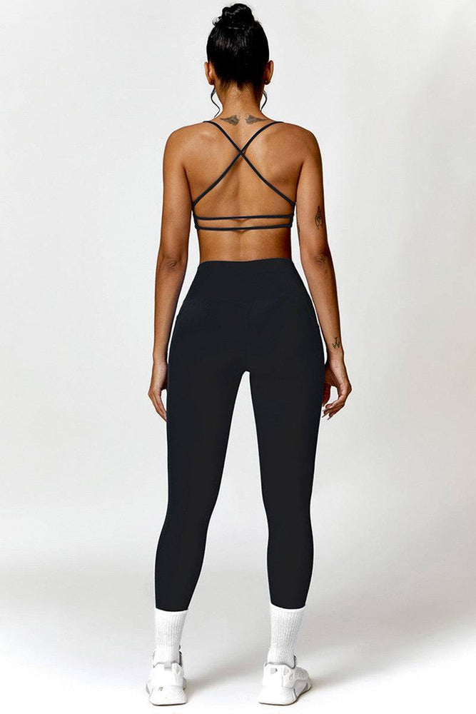 
                  
                    Triangle Sport BH & Leggings Set - Yoga & Fitness - SkinzLine
                  
                