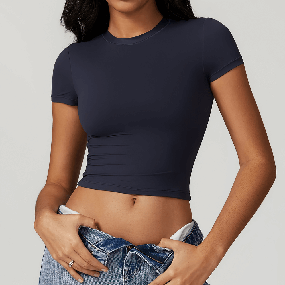 
                  
                    Dames Yoga Crop T-shirt – Ademend & Sneldrogend - SkinzLine
                  
                