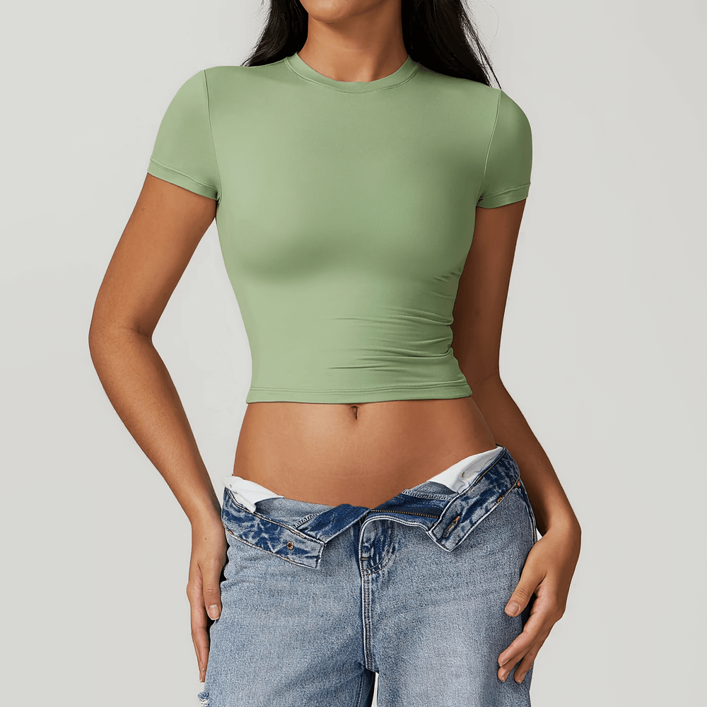 
                  
                    Dames Yoga Crop T-shirt – Ademend & Sneldrogend - SkinzLine
                  
                