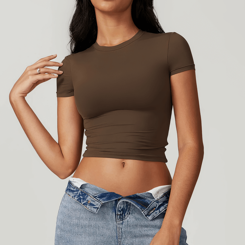 
                  
                    Dames Yoga Crop T-shirt – Ademend & Sneldrogend - SkinzLine
                  
                