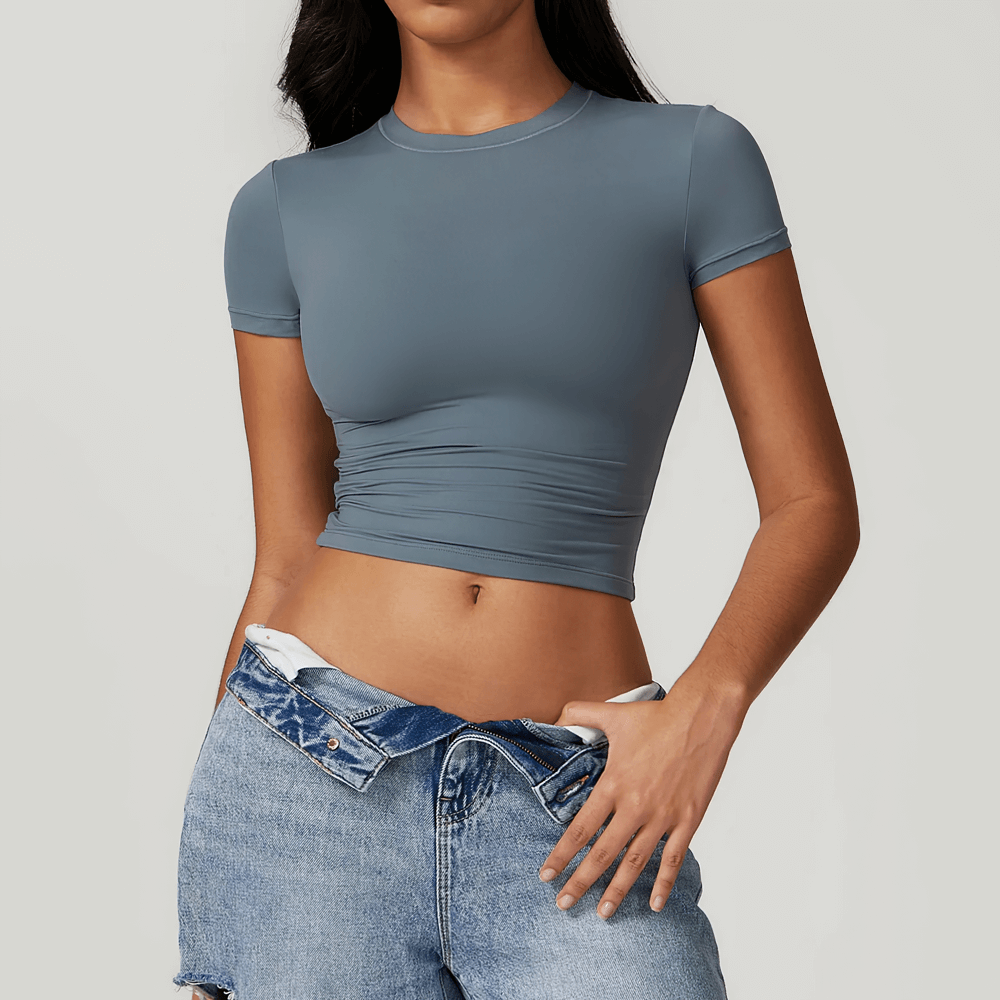 
                  
                    Dames Yoga Crop T-shirt – Ademend & Sneldrogend - SkinzLine
                  
                