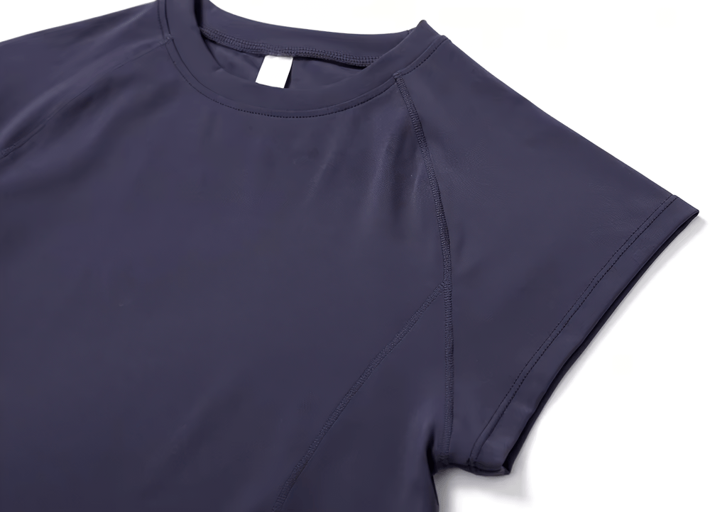 
                  
                    Dames Yoga Crop Top – Ademend & Sneldrogend - SkinzLine
                  
                