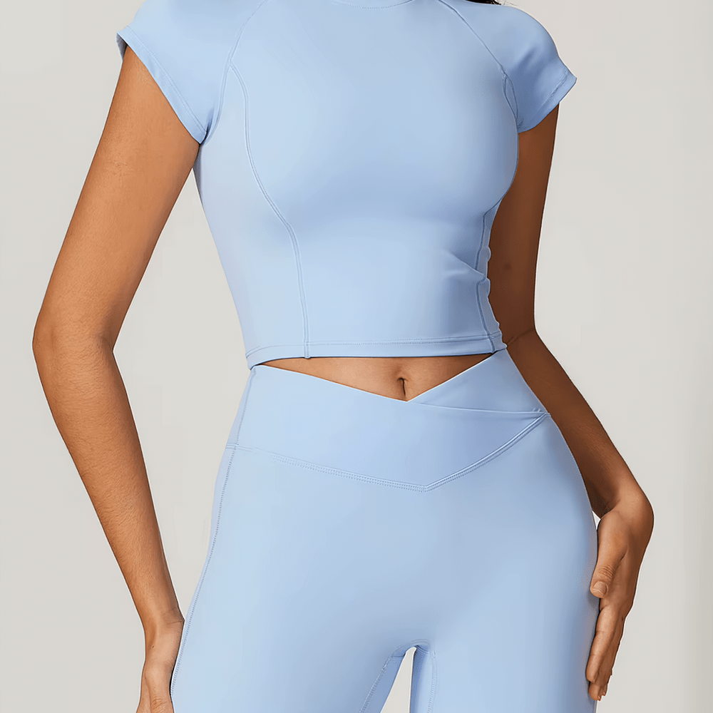 
                  
                    Dames Yoga Crop Top – Ademend & Sneldrogend - SkinzLine
                  
                