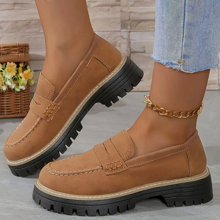 Orthopedische comfortloafers met gevoerde plateauzool