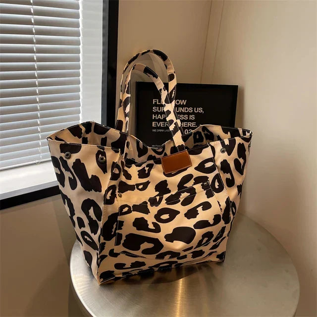 Oversized Canvas Schoudertas met Luipaardprint - Lila