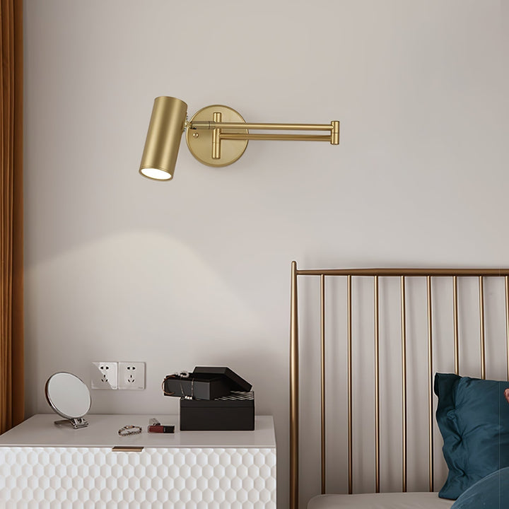 Wandlamp met zwenkarm en verstelbare kop als leeslamp
