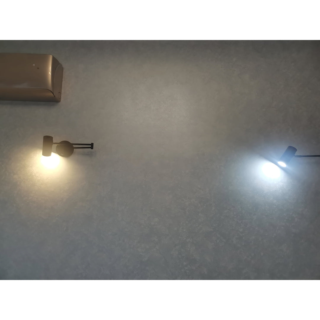 Wandlamp met zwenkarm en verstelbare kop als leeslamp