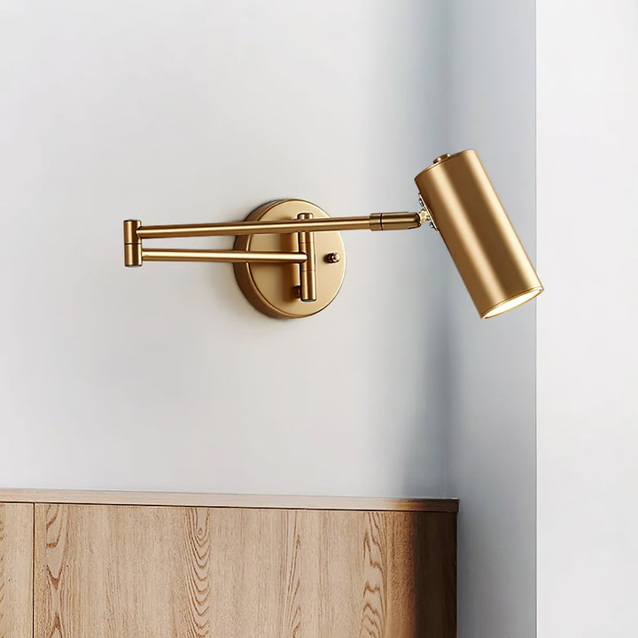 Wandlamp met zwenkarm en verstelbare kop als leeslamp