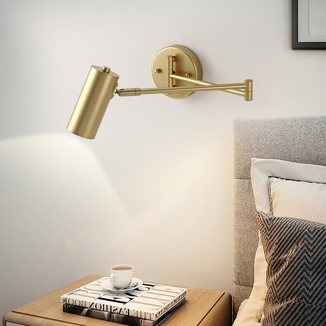 Wandlamp met zwenkarm en verstelbare kop als leeslamp
