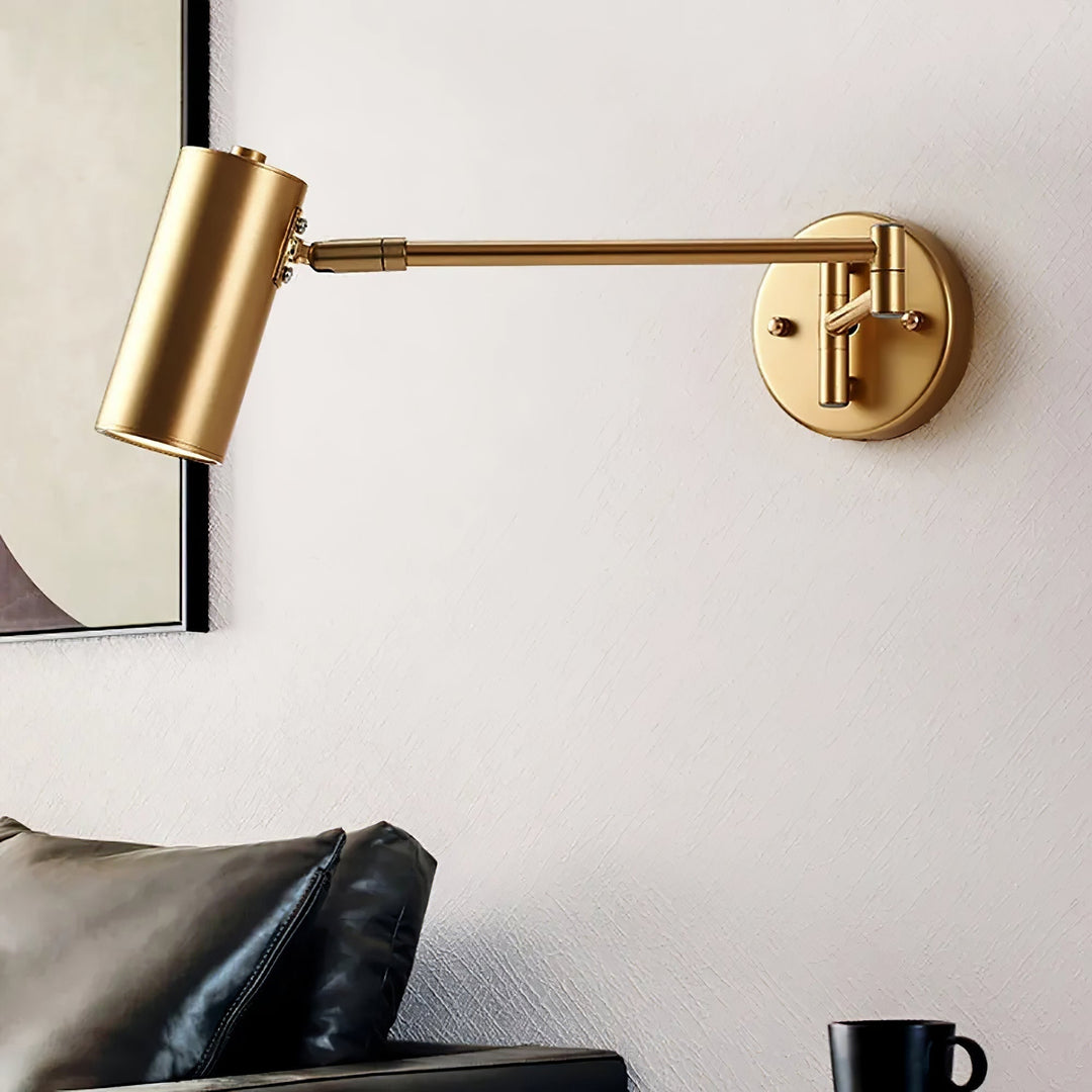Wandlamp met zwenkarm en verstelbare kop als leeslamp