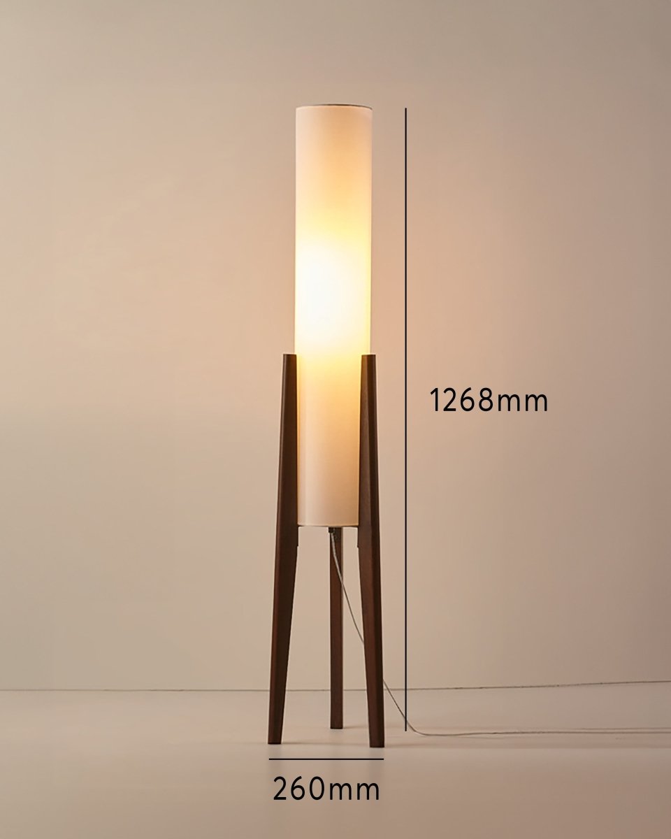 Vloerlamp van Notenhout - Lichte Kunst voor Elk Interieur