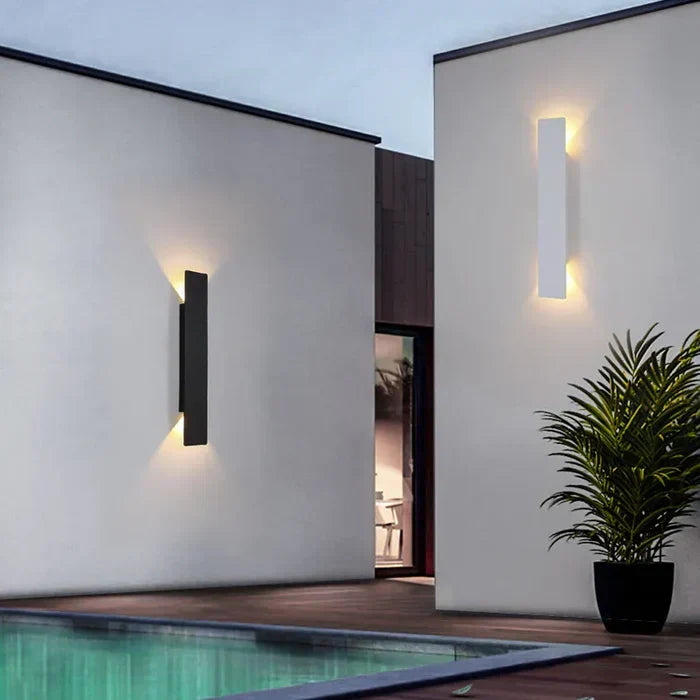 StormGlow Light - Weerbestendige LED-wandlamp