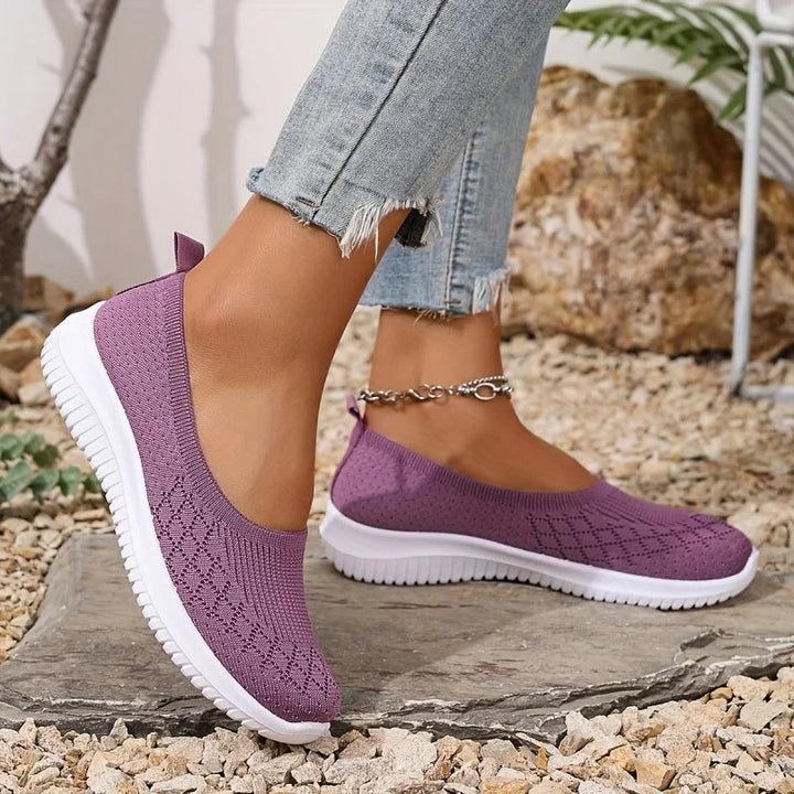Ademende gebreide instapsneakers met antislipzool