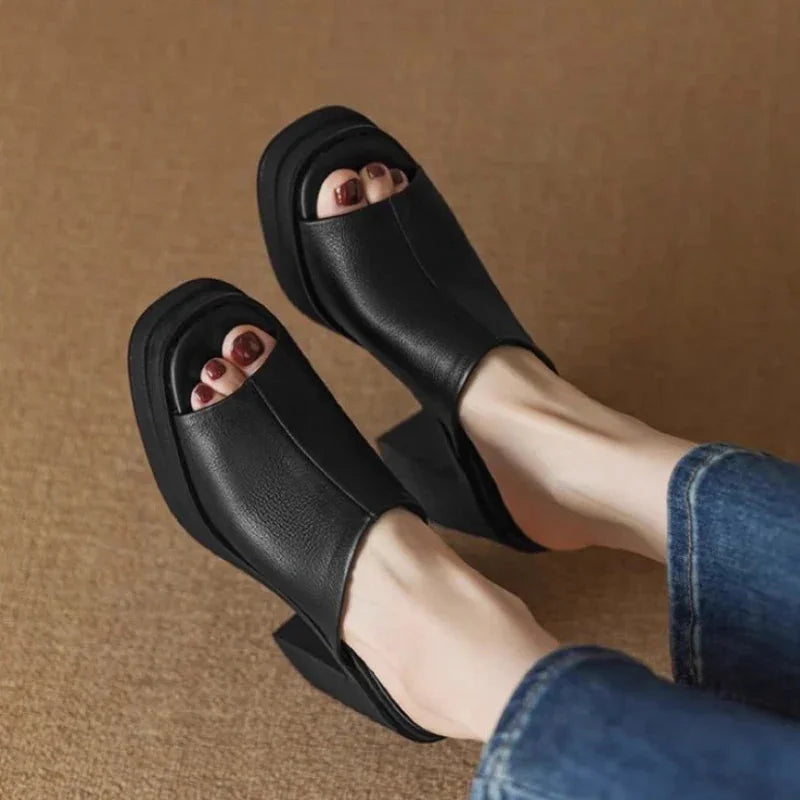 Dames leren platform muiltjes met peeptoe