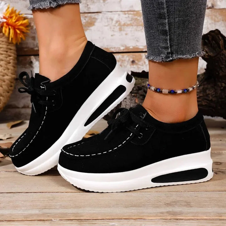 Suède platform veterschoenen met sneakerlook