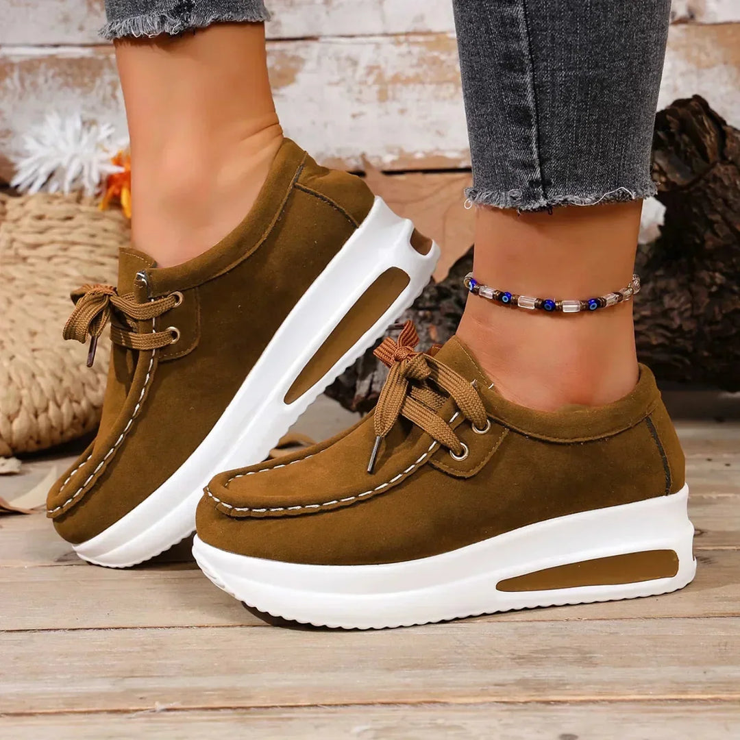 Suède platform veterschoenen met sneakerlook