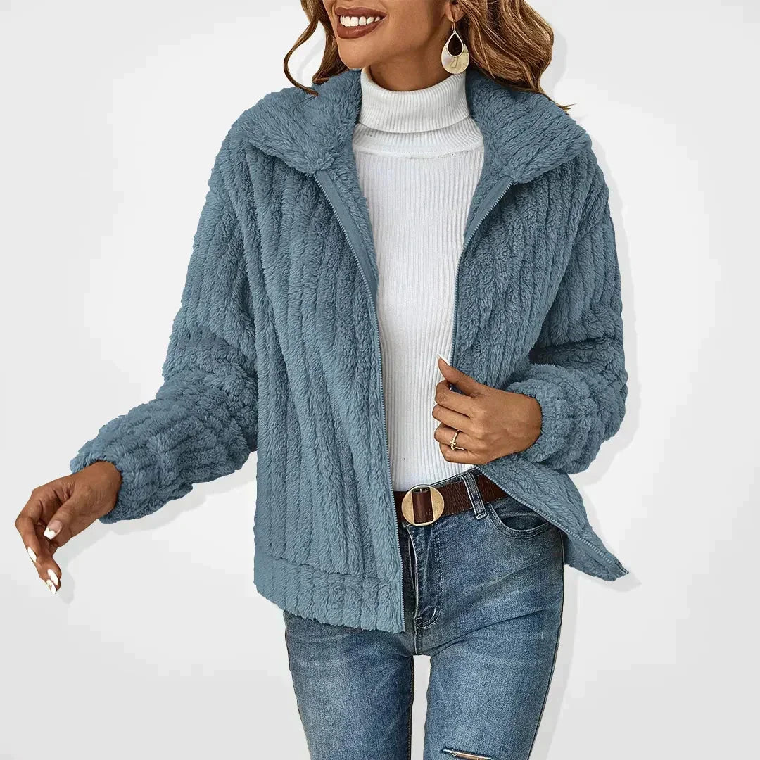 Zachte fleece jack met rits en brede kraag