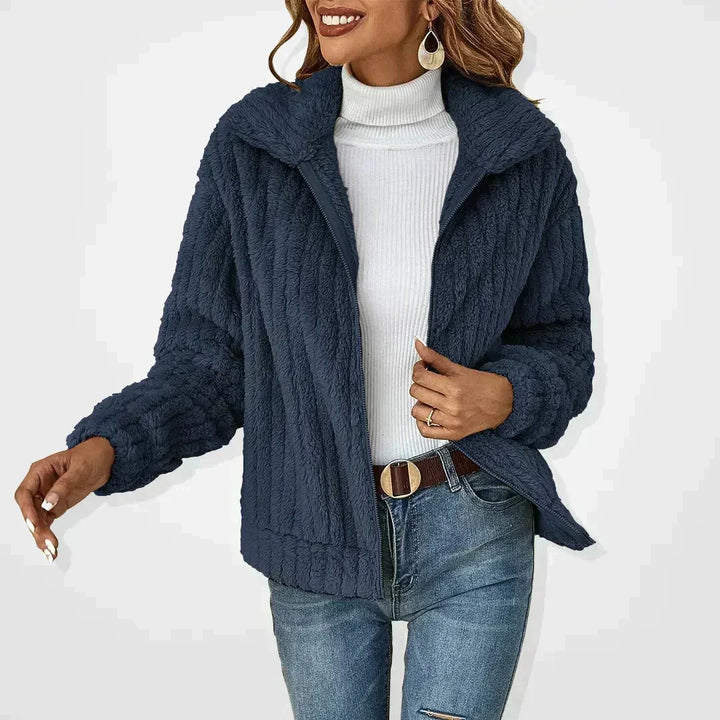 Zachte fleece jack met rits en brede kraag