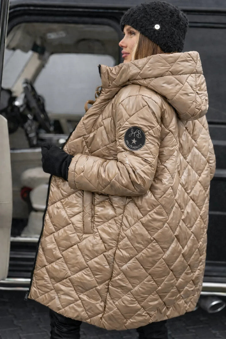 Lange gewatteerde puffer jas met capuchon en metallic finish