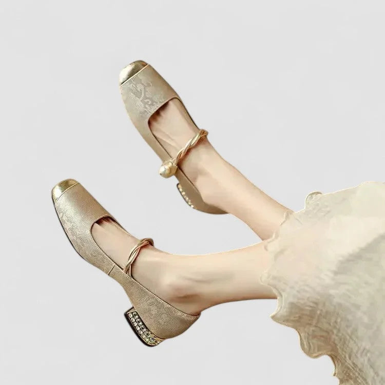 Gepatroonde Mary Jane-schoenen met gouden neus en blokhak