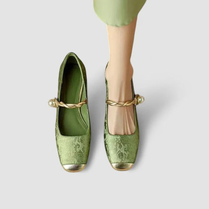 Gepatroonde Mary Jane-schoenen met gouden neus en blokhak