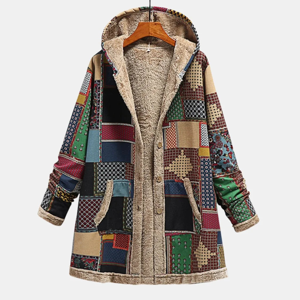Patchwork jas met capuchon, fleecevoering en knopen