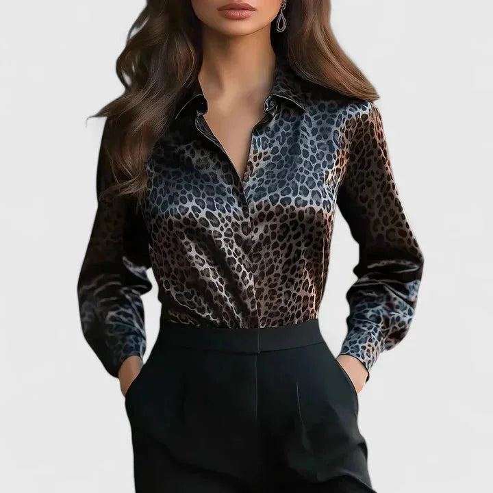 Satijnen blouse met luipaardprint en kraag