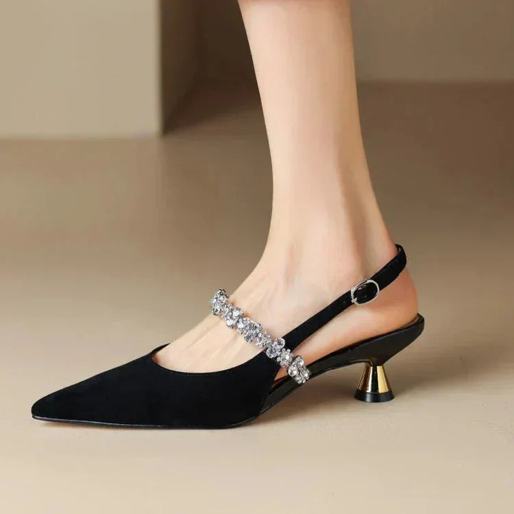 Slingback pumps met puntneus en kristallen bandje