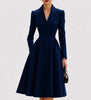 Getailleerde midi coat-jurk met structuur