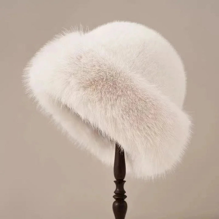 Faux fur winter muts met brede omgeslagen rand
