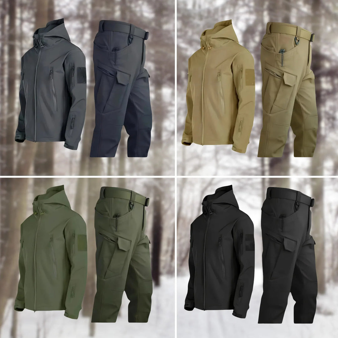 Waterdichte tactical set met capuchonjack en cargobroek